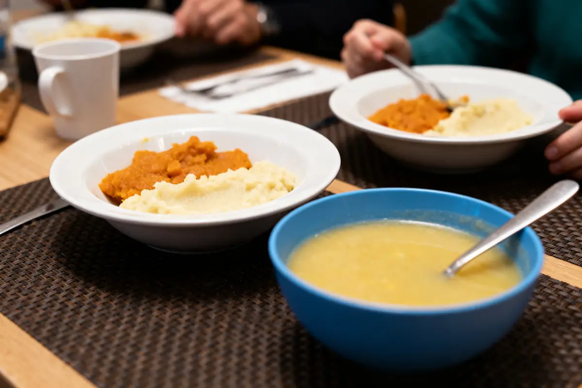 Repas mou après une opération : Quoi manger pour guérir ?